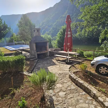 Arapovic, Malosevici 56 Buna