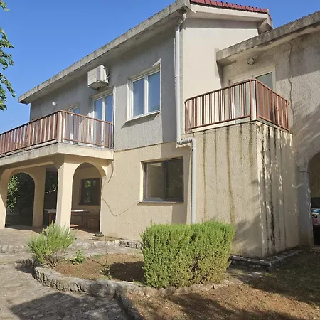 Arapovic, Malosevici 56 Apartment Buna